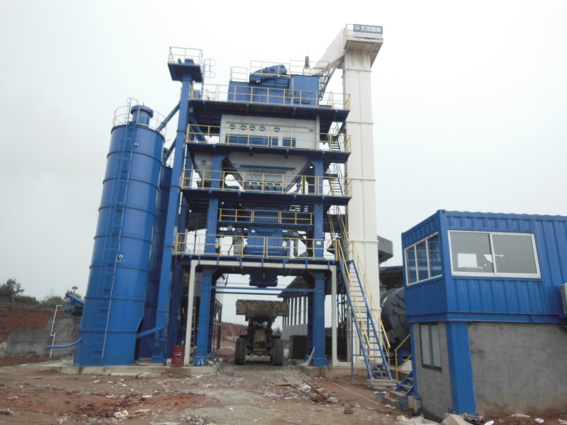 AMP3000 (+)-C Loji Pencampuran Asfalt 260T/PH
